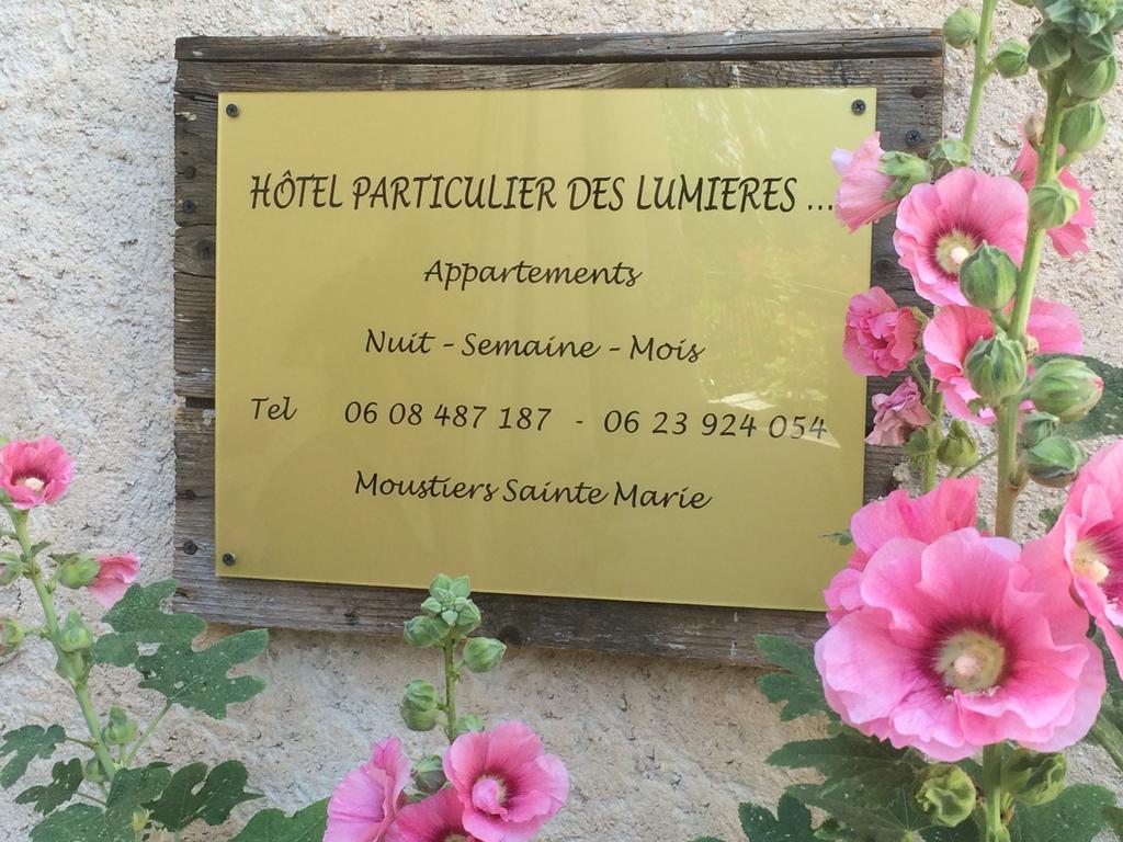 Hotel Particulier Des Lumieres Moustiers-Sainte-Marie Exterior photo